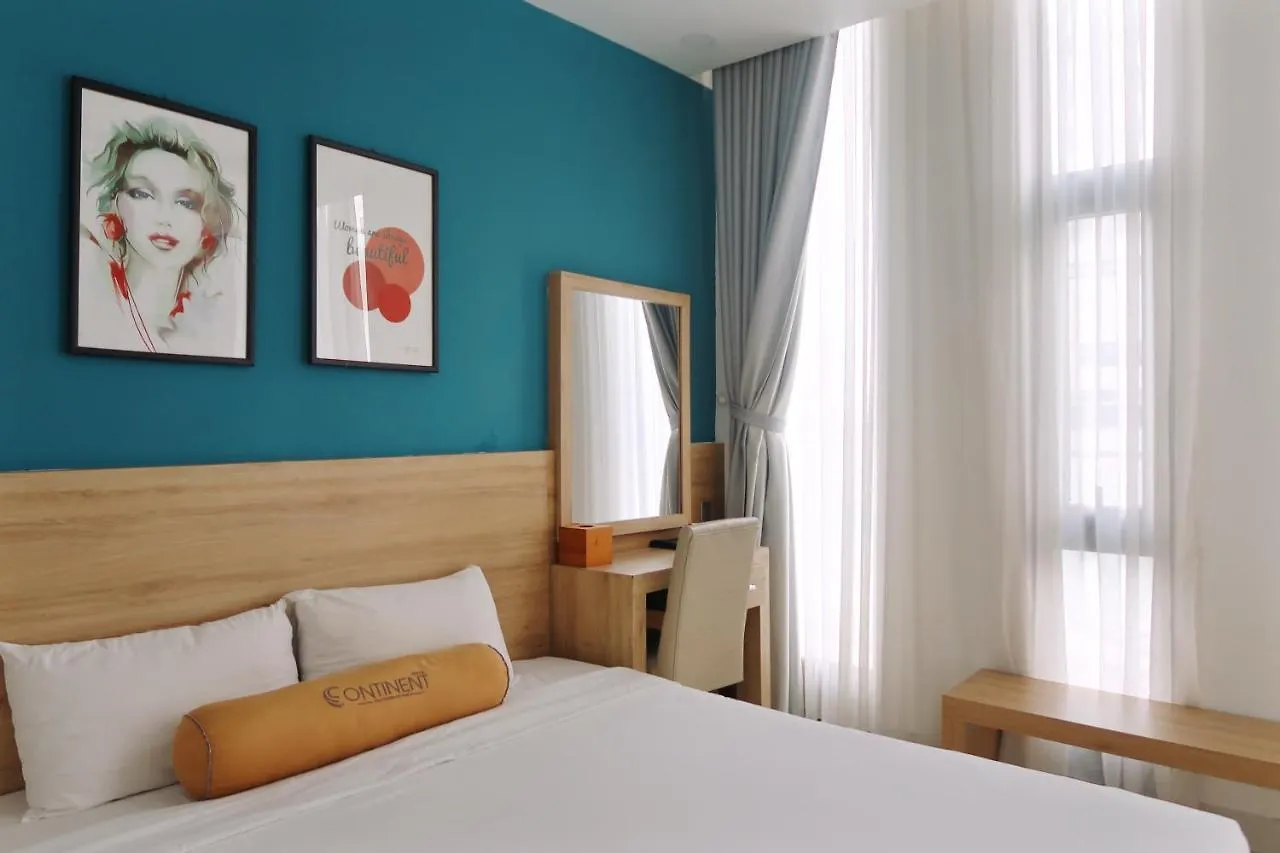 Continent Hotel דה נאנג