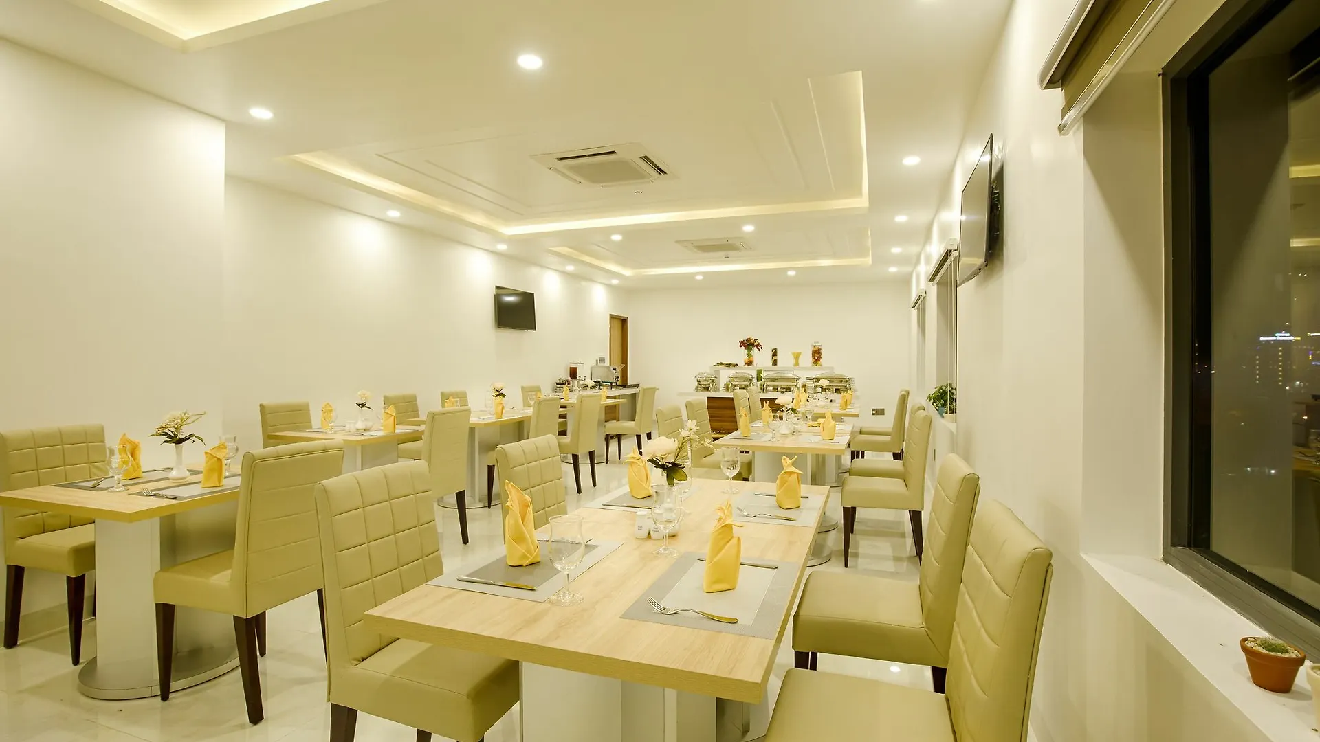 Continent Hotel דה נאנג וייטנאם