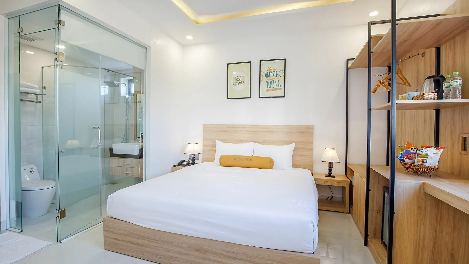 ***  Continent Hotel דה נאנג וייטנאם